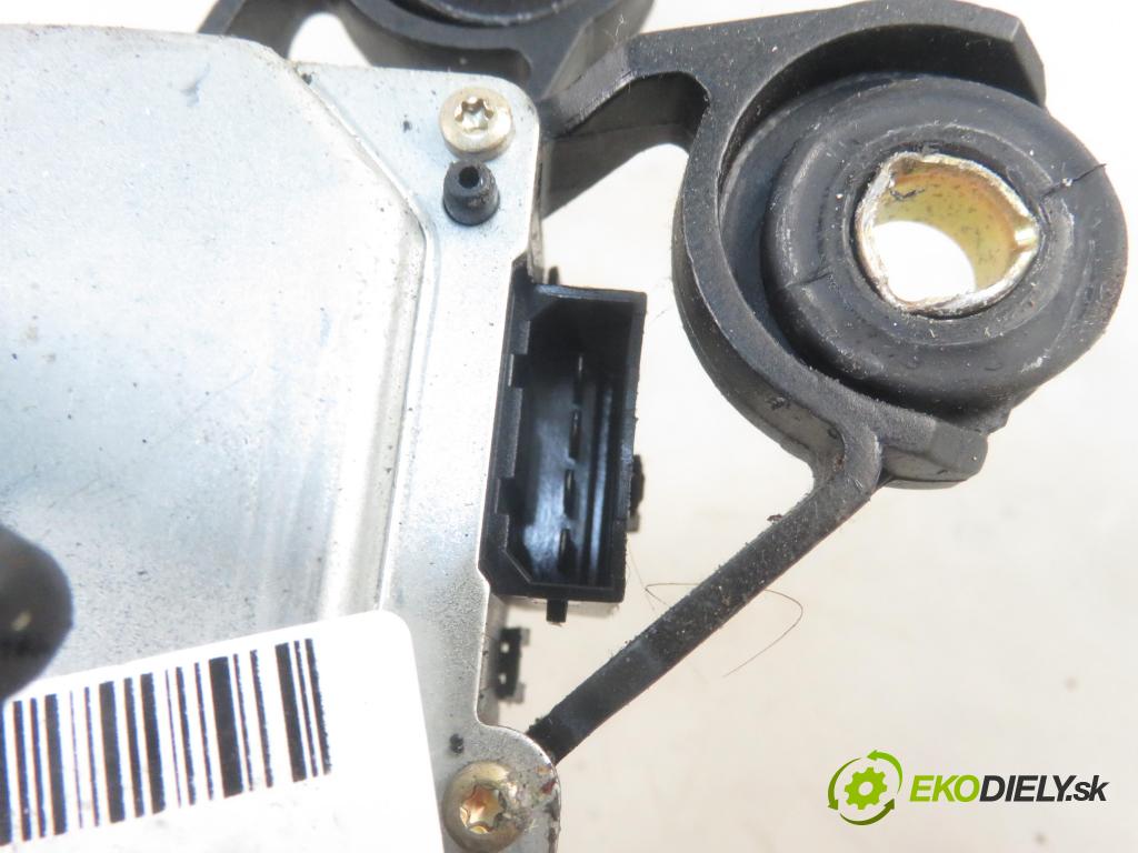 SEAT IBIZA III (6L1) HB 2003 47,00 1.2 12V - AZQ 1198,00 Motorček stierače zadné 6L6955711