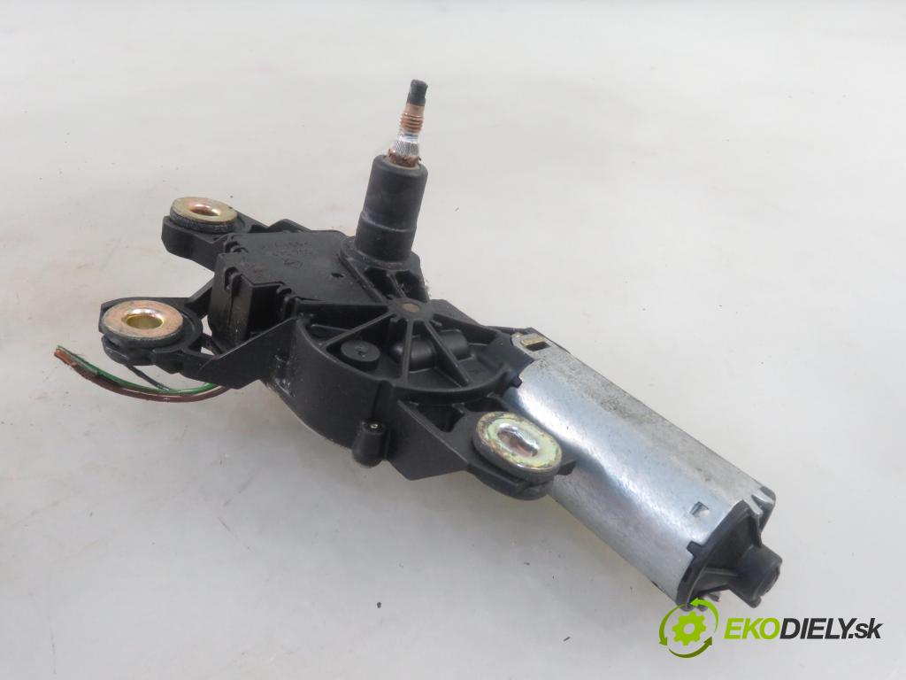 SEAT IBIZA III (6L1) HB 2003 47,00 1.2 12V - AZQ 1198,00 Motorček stierače zadné 6L6955711