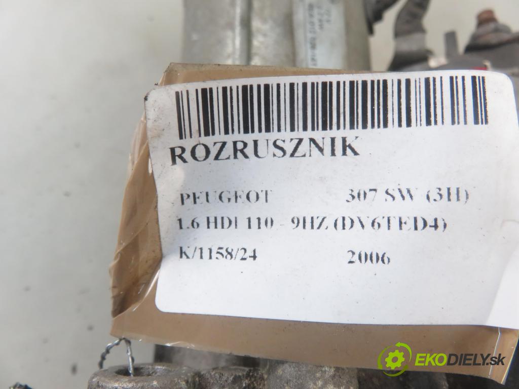 PEUGEOT 307 SW (3H) KOMBI 2006 80,00 1.6 HDI 110 - 9HZ (DV6TED4) 1560,00 Štartér 8EA012526141 (Štartéry)