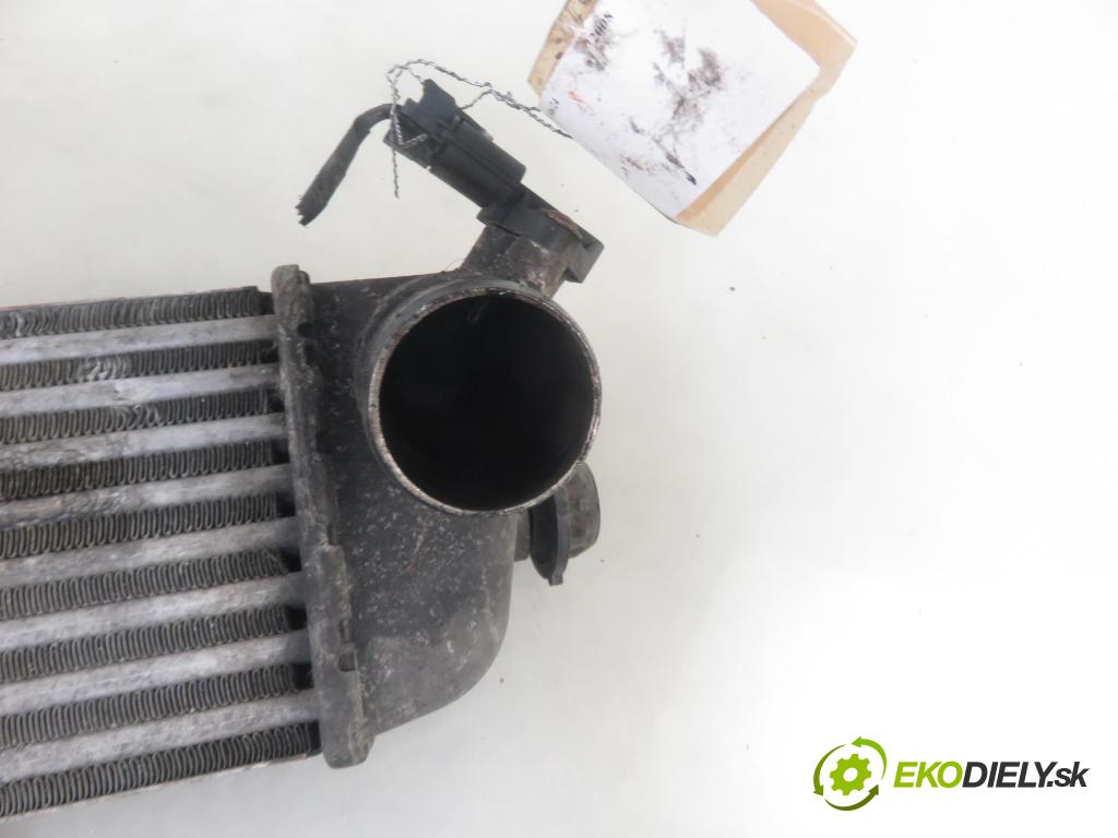 KIA CEE'D SW (ED) KOMBI 2008 0,00 1.6 CRDi 115 - D4FB 1582,00 chladič intercooler 282702A610
