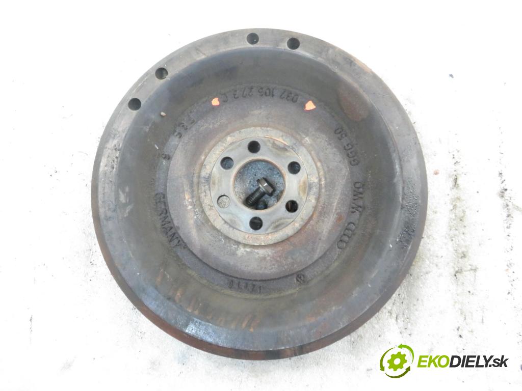 VW BORA Variant (1J6) KOMBI 2002 74,00 1.9 TDI - AXR 1896,00 Koleso zotrvačník 045141025A ; 0690478 ; 037105273C
