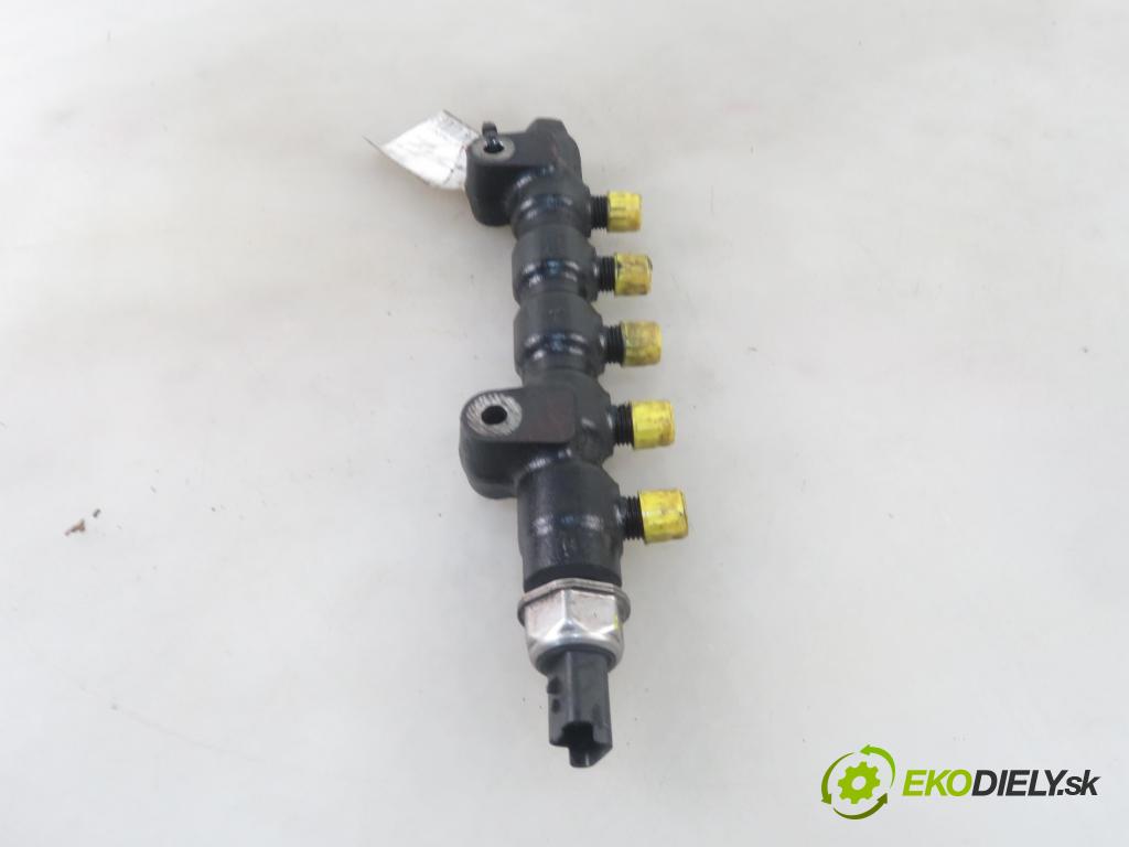 PEUGEOT 307 (3A/C) HB 2005 0,00 1.6 HDi - 9HX (DV6ATED4) 1560,00 Lišta vstrekovacia 9658227880 ; 55PP0603 (Vstrekovacie lišty)