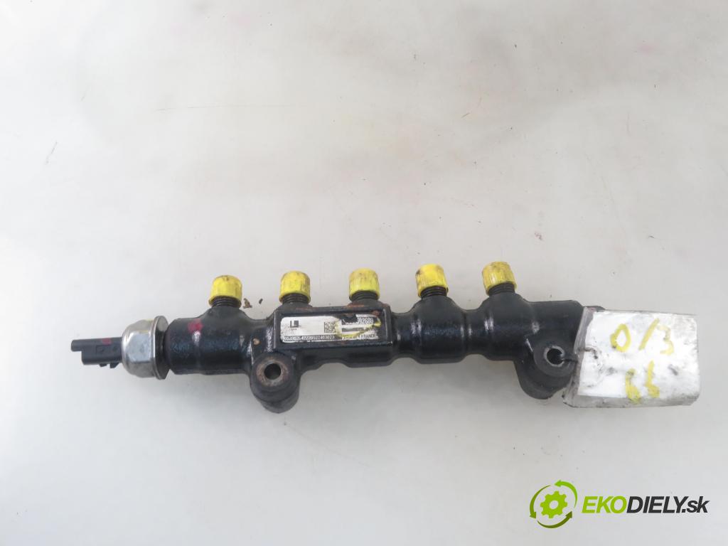 PEUGEOT 307 (3A/C) HB 2005 0,00 1.6 HDi - 9HX (DV6ATED4) 1560,00 Lišta vstrekovacia 9658227880 ; 55PP0603 (Vstrekovacie lišty)