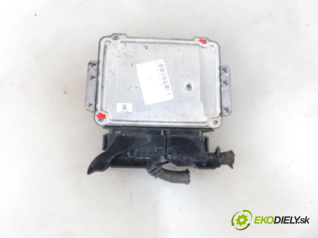 KIA CEE'D SW (ED) KOMBI 2008 0,00 1.6 CRDi 115 - D4FB 1582,00 řídící jednotka motora 0281015438 ; 391032A716