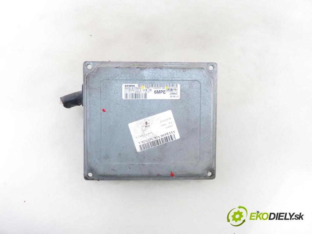 FORD FOCUS II (DA_, HCP) HB 2006 59,00 1.4 - ASDA 1388,00 řídící jednotka motora 5M5112A650GE ; S118934103E