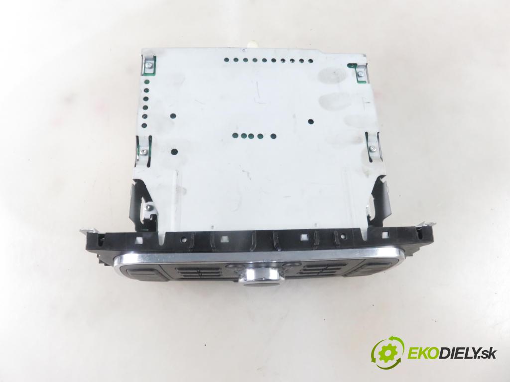 FORD FOCUS II (DA_, HCP) HB 2011 66,00 1.6 TDCi - GPDA 1560,00 RADIO CD 7M5T18C815BC