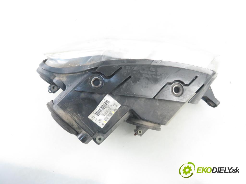 VW PASSAT B6 Variant (3C5) KOMBI 2006 77,00 1.9 TDI - BXE 1896,00 Svetlo LP 3C0941005Q