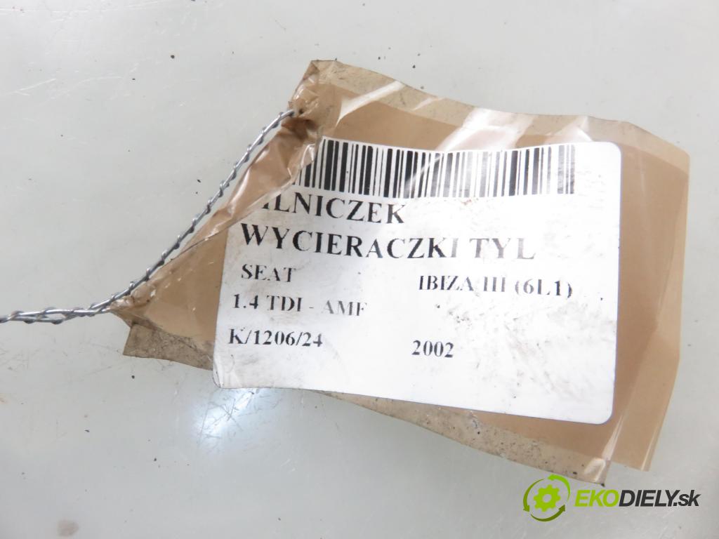 SEAT IBIZA III (6L1) HB 2002 55,00 1.4 TDI 75 - AMF 1422,00 motorek stěrače ZADNÍ: 6L6955711