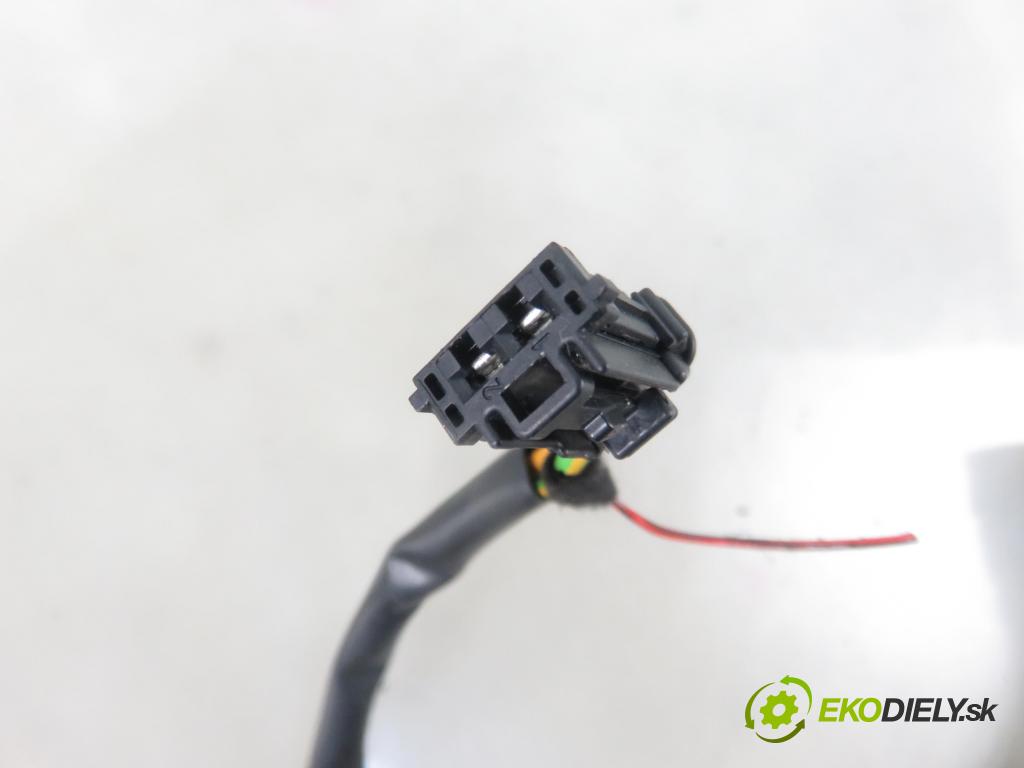 CITROEN C3 I (FC_) HB 2004 44,00 1.1 i - HFX (TU1A) 1124,00 spinačka 9652781780 (Spínacie skrinky a kľúče)