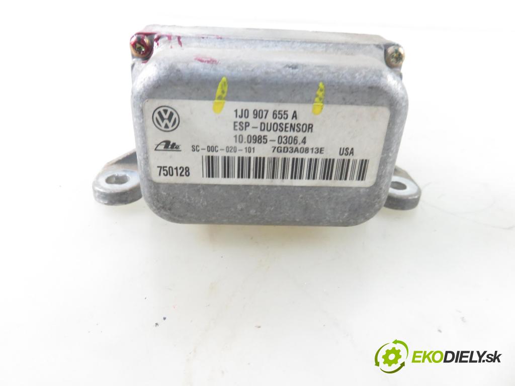VW GOLF IV (1J1) HB 2003 74,00 1.9 TDI PD 101 - AXR 1896,00 snímač ESP 1J0907655A