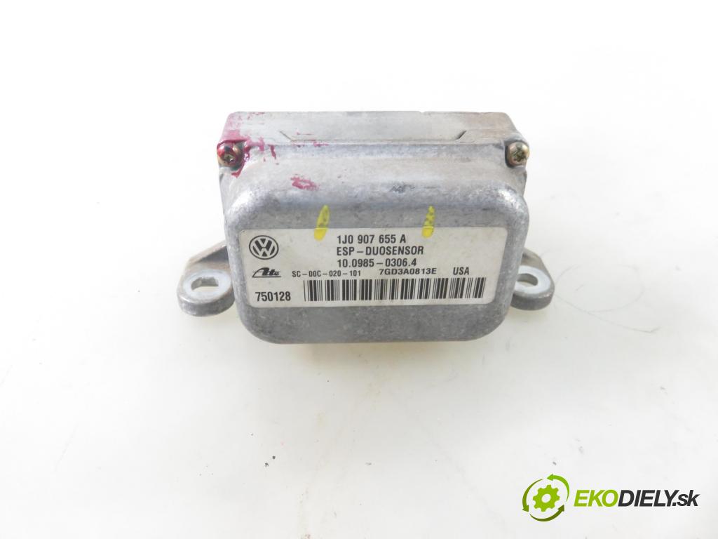 VW GOLF IV (1J1) HB 2003 74,00 1.9 TDI PD 101 - AXR 1896,00 snímač ESP 1J0907655A