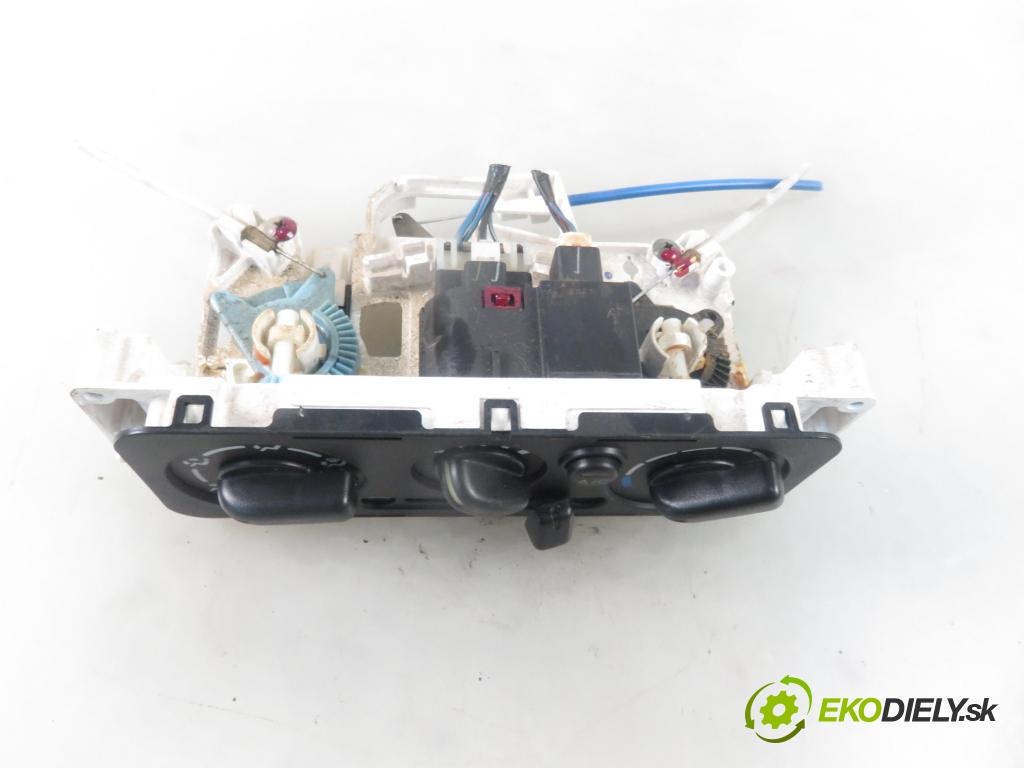 SUZUKI JIMNY (FJ) TERENOWY 2006 63,00 1.3 16V 4x4 (SN413) - 86 M13A 1328,00 Panel kúrenia KLIMATIZACE: 