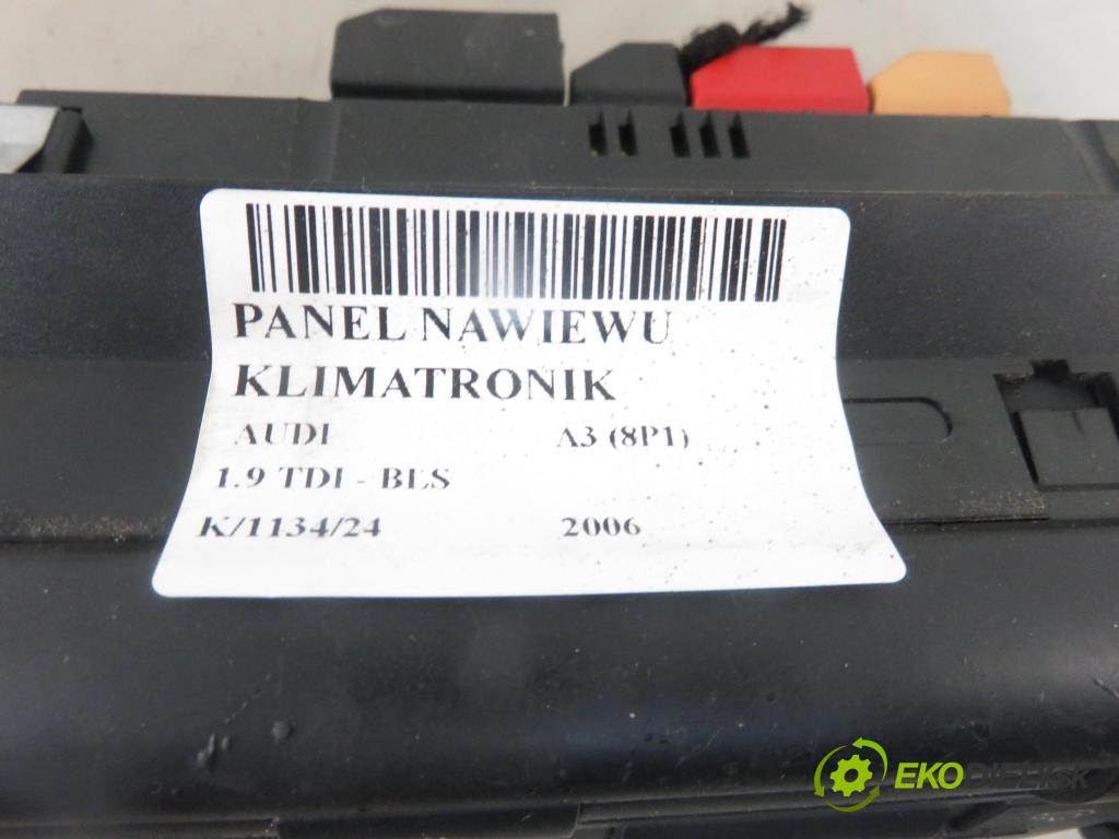 AUDI A3 (8P1) HB 2006 77,00 1.9 TDI - BLS 1896,00 Panel kúrenia KLIMATRONIK 8P0820043M