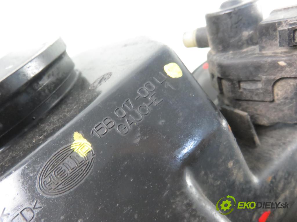 RENAULT THALIA I (LB0/1/2_) SEDAN 2002 55,00 1.4 - K7J 700 1390,00 Svetlo LP 15601700L