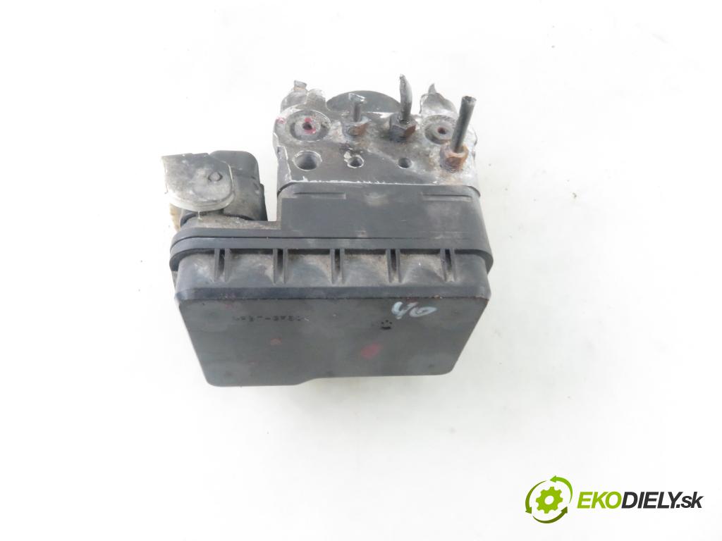 SUZUKI JIMNY (FJ) TERENOWY 2006 63,00 1.3 16V 4x4 (SN413) - 86 M13A 1328,00 Pumpa ABS  (Pumpy ABS)