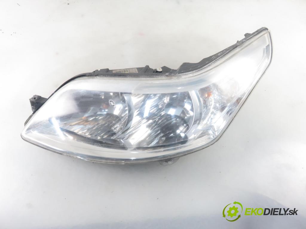 CITROEN C4 I (LC_) HB 2005 80,00 1.6 HDi 109 - 9HZ (DV6TED4) 1560,00 Svetlo LP 9684381980