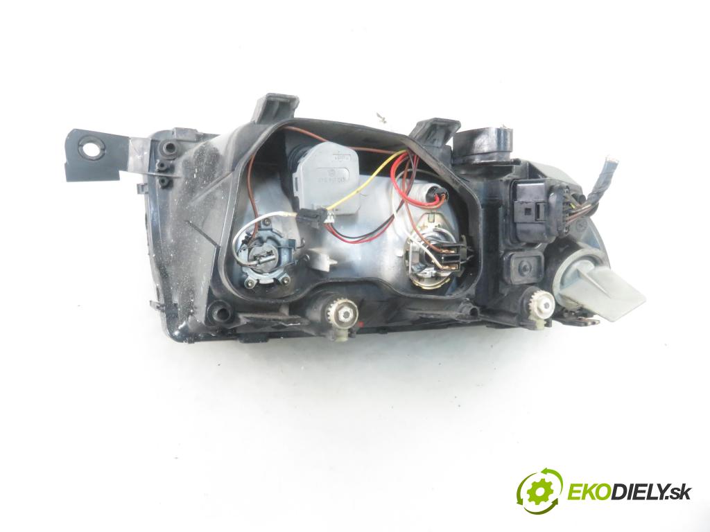 SKODA FABIA I SEDAN (6Y3) SEDAN 2006 47,00 1.2 - AZQ 1198,00 Svetlo LP