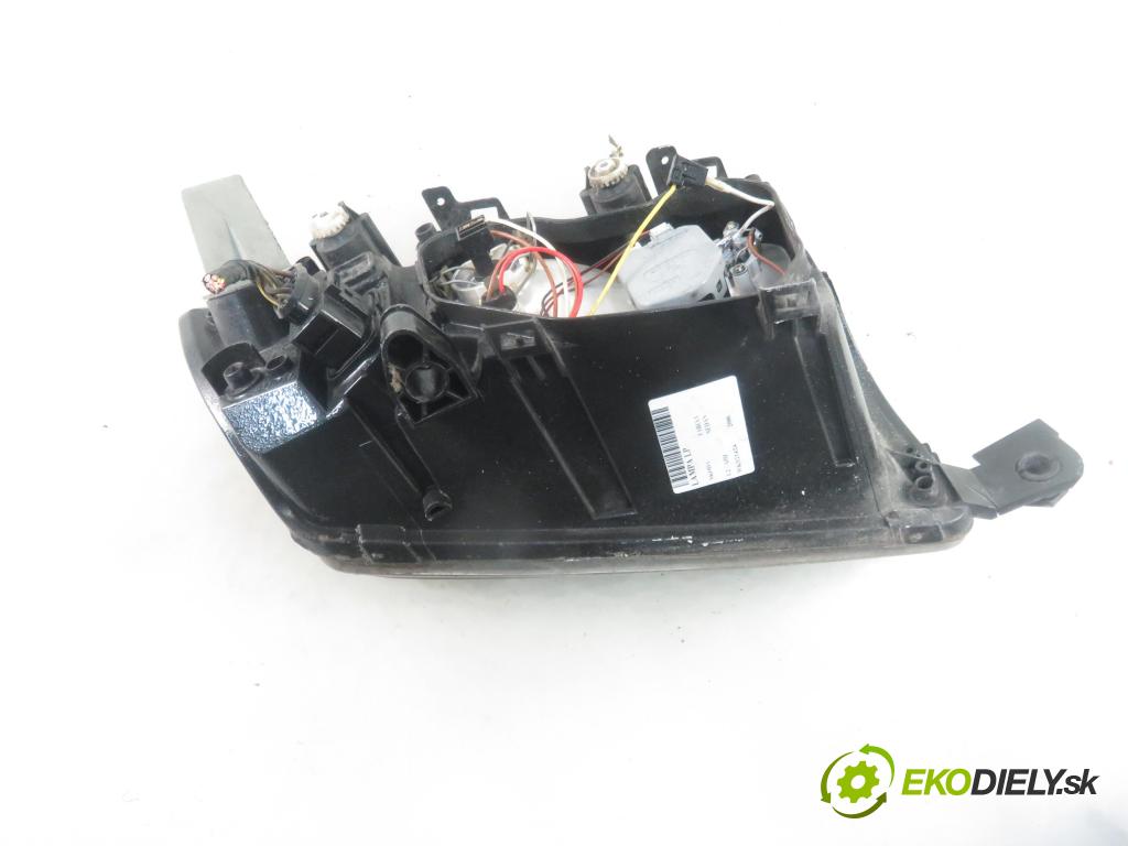 SKODA FABIA I SEDAN (6Y3) SEDAN 2006 47,00 1.2 - AZQ 1198,00 Svetlo LP