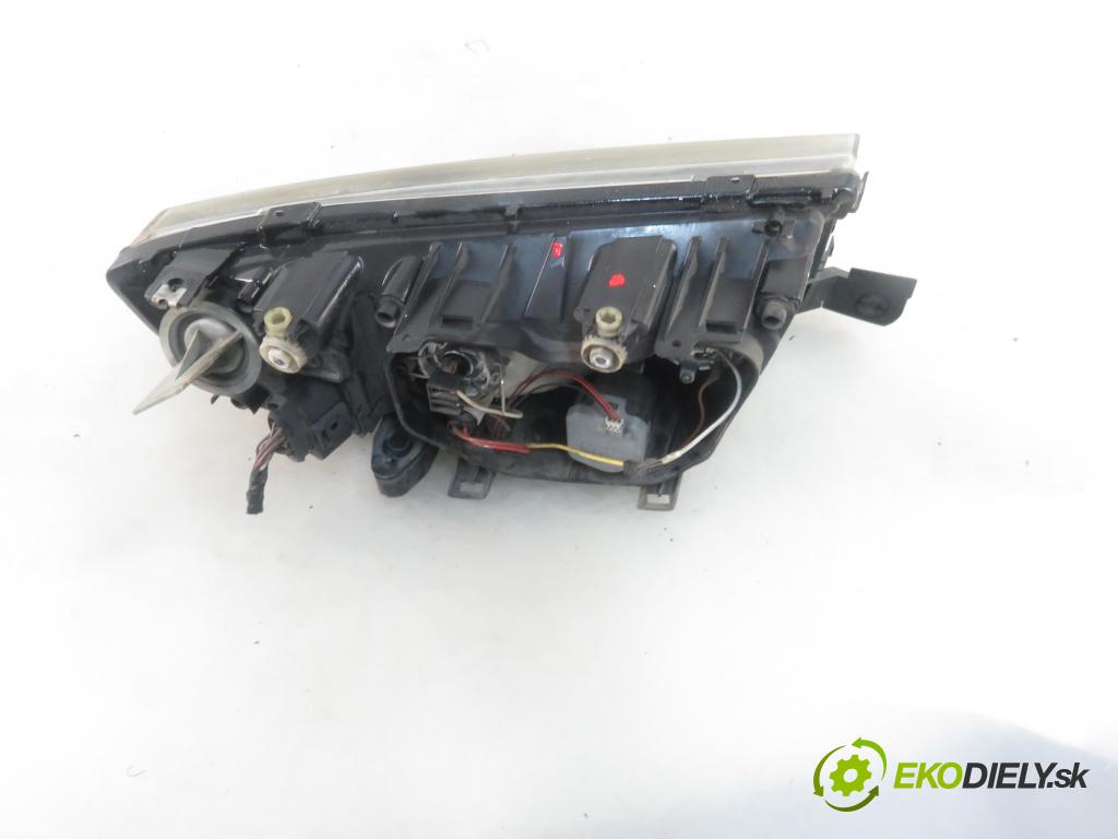 SKODA FABIA I SEDAN (6Y3) SEDAN 2006 47,00 1.2 - AZQ 1198,00 Svetlo LP