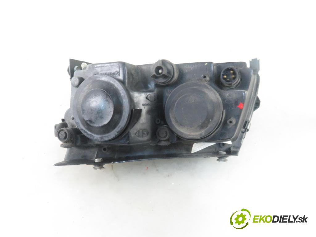 VW PASSAT B5 (3B2) SEDAN 1998 81,00 1.9 TDI 110 - AFN 1896,00 Svetlo PP