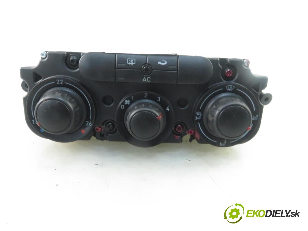 SEAT LEON (1P1) HB 2008 77,00 1.9 TDI - BLS 1896,00 Panel kúrenia KLIMATIZACE: