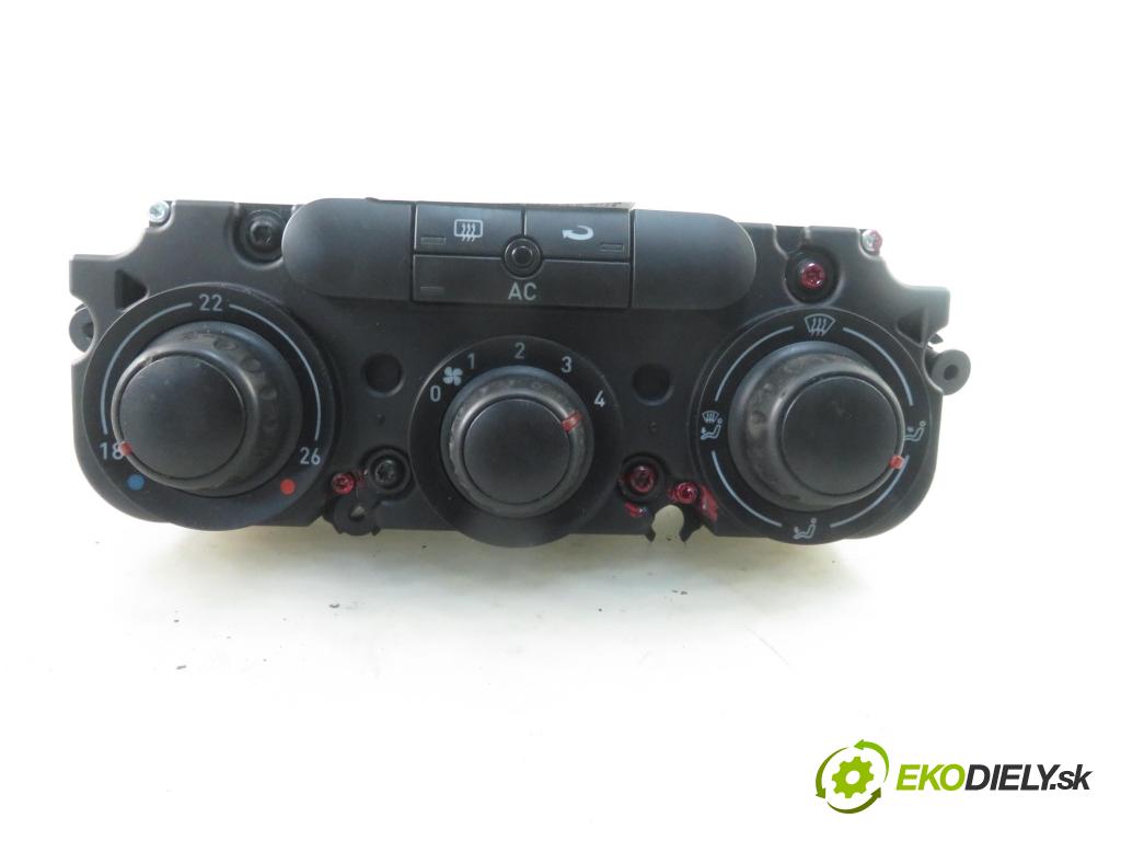 SEAT LEON (1P1) HB 2008 77,00 1.9 TDI - BLS 1896,00 Panel kúrenia KLIMATIZACE: