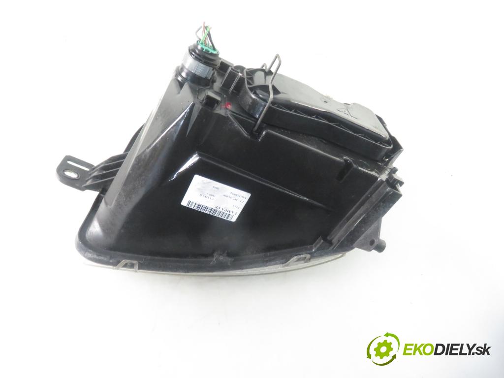 FIAT PANDA (169_) HB 2003 40,00 1.1 54 - 187 A1.000 1108,00 Svetlo PP