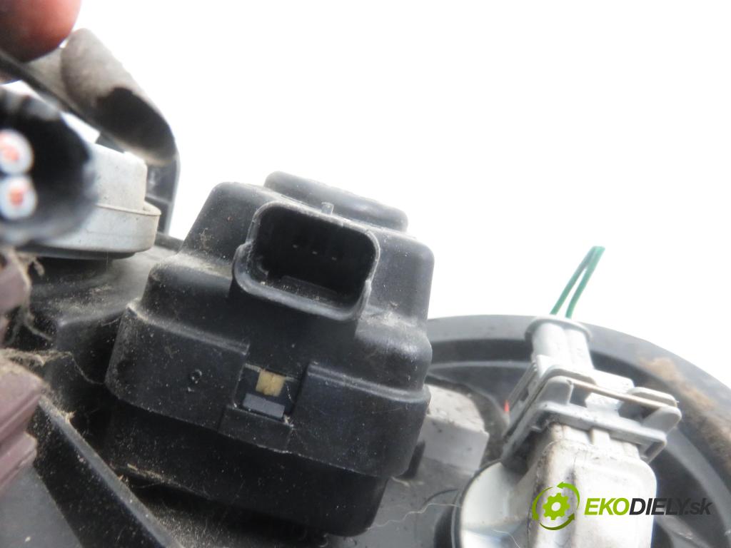 CITROEN SAXO (S0, S1) HB 2000 37,00 1.0 X - CDZ (TU9M) 954,00 Svetlo PP 9636331680