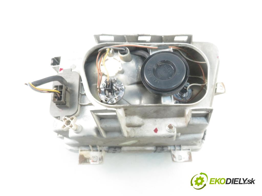 MERCEDES-BENZ SPRINTER 3-t Platforma / Podwozie (903) KABINA/PLATFORMA 1998 0,00 308 D 2.3 - OM 601.943 2299,00 Svetlo PP 14377400