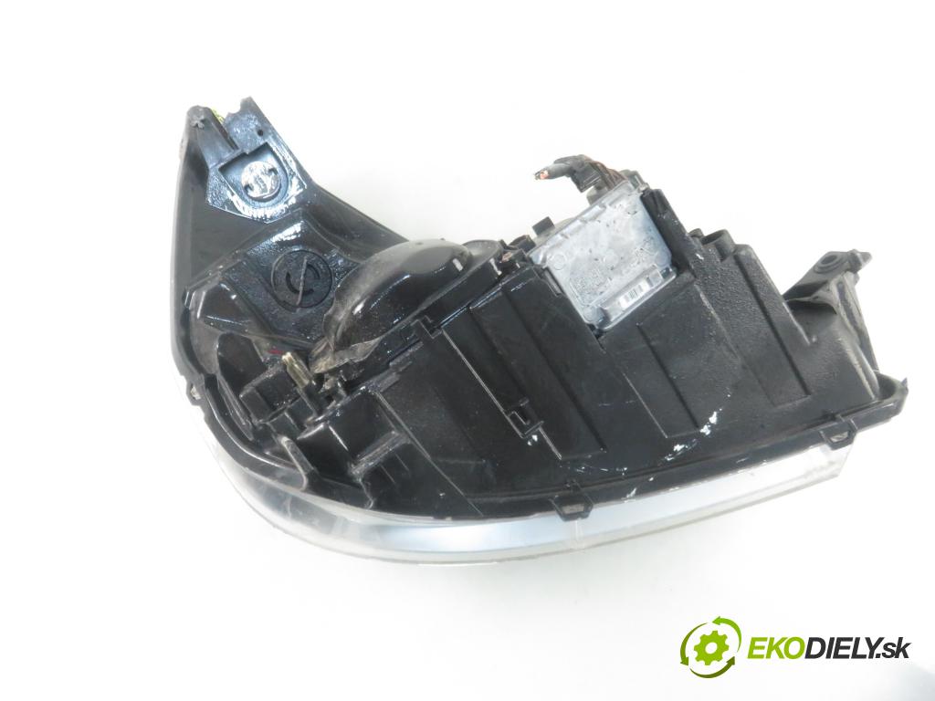 RENAULT ESPACE IV (JK0/1_) MINIVAN 2006 85,00 1.9 dCi 116 - F9Q 820 1870,00 Svetlo LP 8200394706