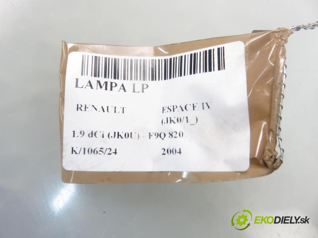 RENAULT ESPACE IV (JK0/1_) VAN 2004 85,00 1.9 dCi 116 - F9Q 820 1870,00 Svetlo LP