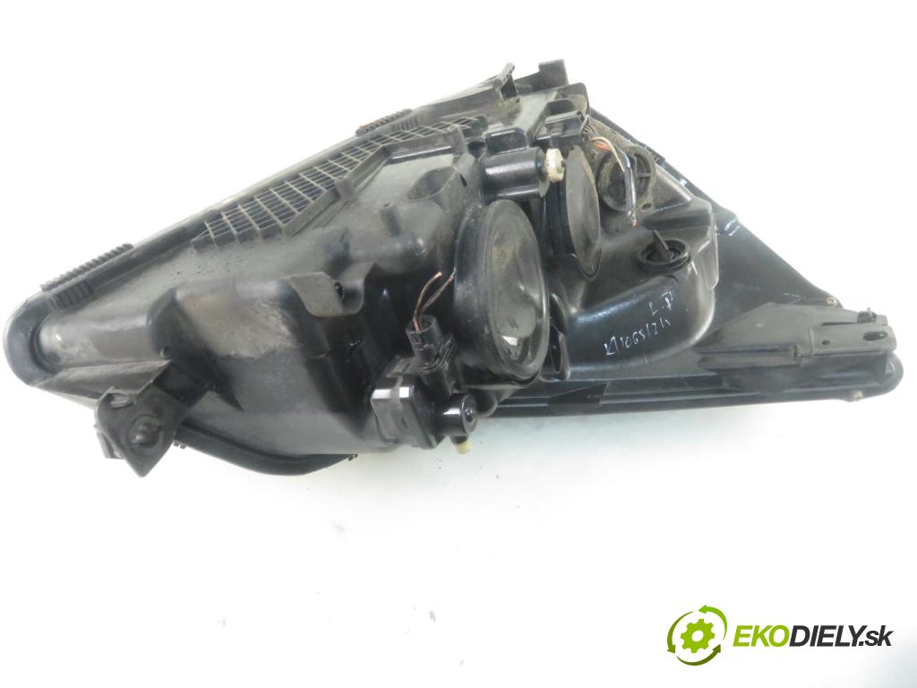 RENAULT ESPACE IV (JK0/1_) VAN 2004 85,00 1.9 dCi 116 - F9Q 820 1870,00 Svetlo LP