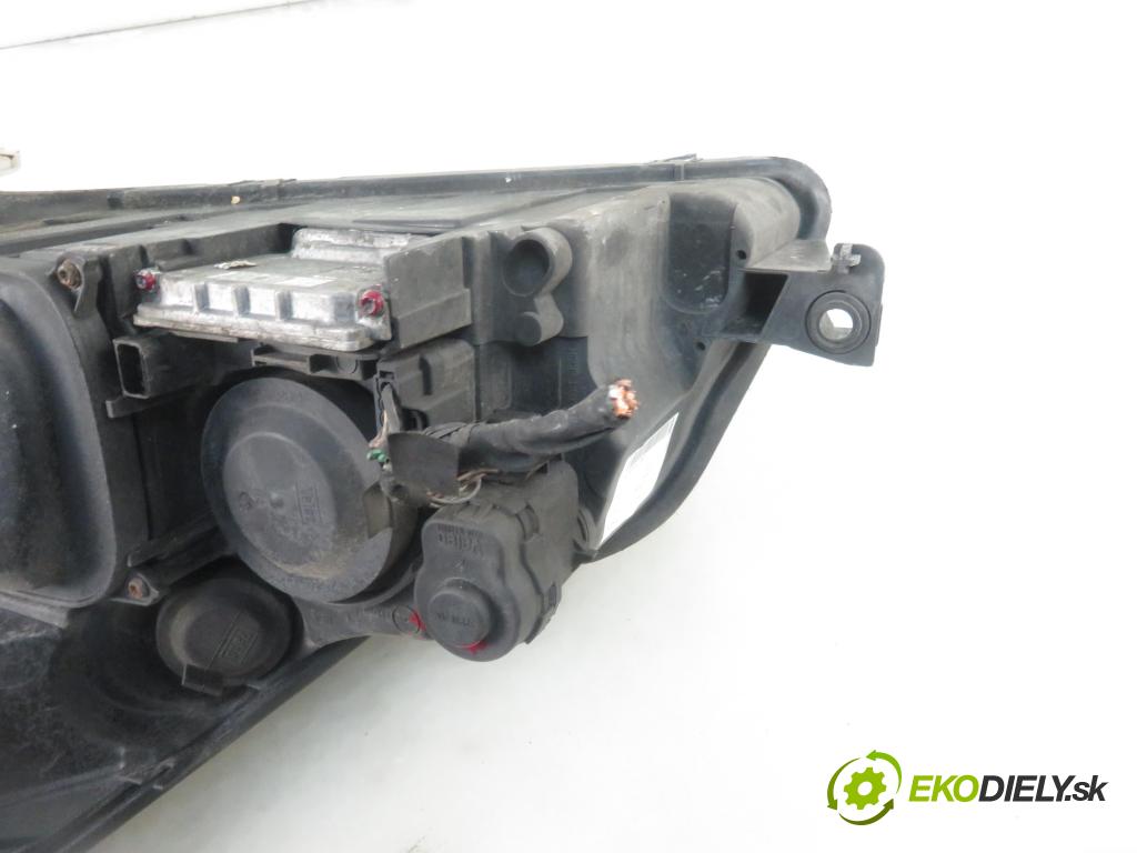 RENAULT ESPACE IV (JK0/1_) MINIVAN 2006 85,00 1.9 dCi 116 - F9Q 820 1870,00 Svetlo PP 8200394707