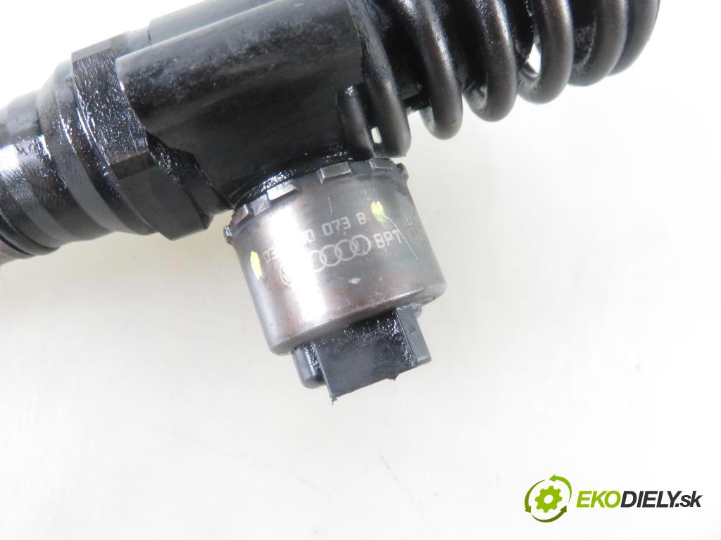 VW TOURAN (1T1, 1T2) MINIVAN 2004 100,00 2.0 TDI PD 16V 136 - AZV 1968,00 Vstrekovač 03G130073B ; 0414720403 (Vstrekovače)