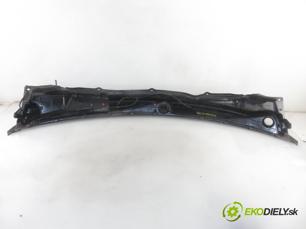 SUZUKI SWIFT IV (FZ, NZ) HB 2012 0,00 1.2 - K12M 1197,00 Torpédo, plast pod čelné okno 7237568L3 (Torpéda)