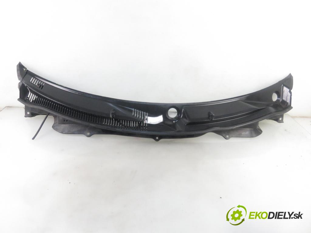 SUZUKI SWIFT IV (FZ, NZ) HB 2012 0,00 1.2 - K12M 1197,00 Torpédo, plast pod čelné okno 7237568L3 (Torpéda)