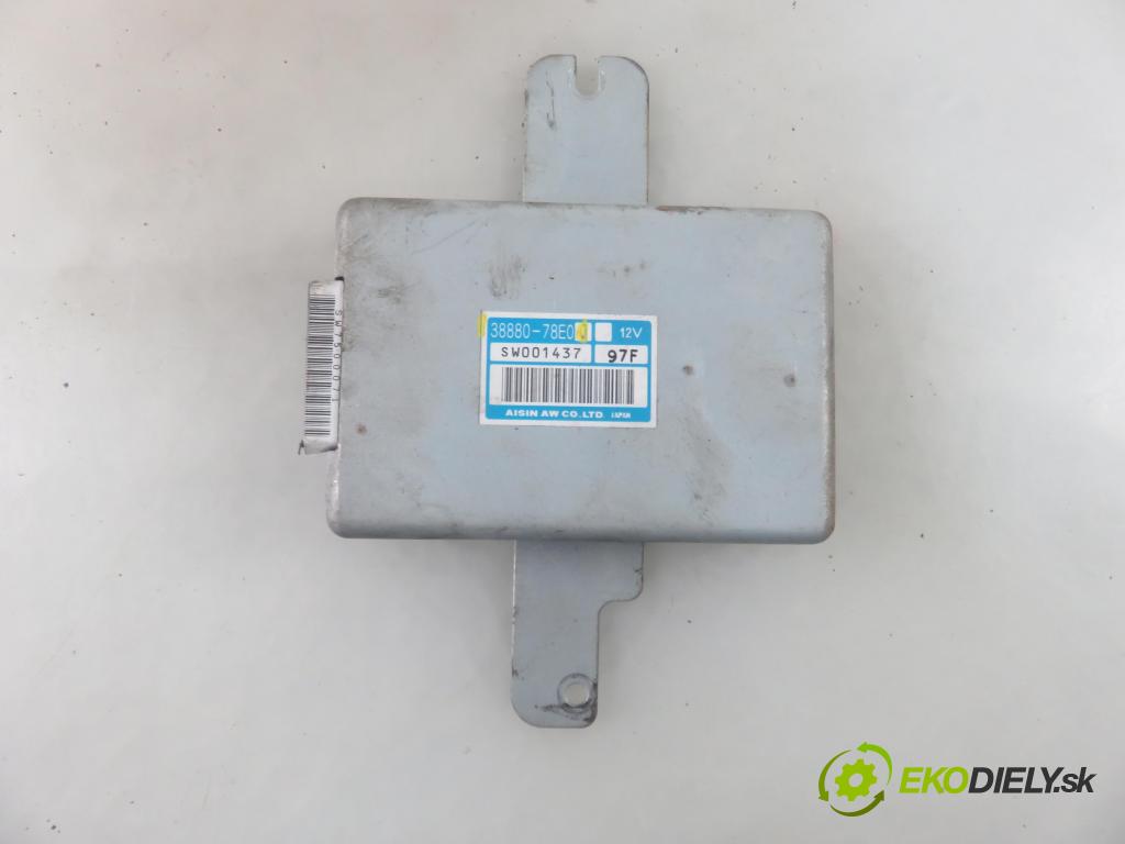 SUZUKI VITARA (ET, TA, TD) TERENOWY 1998 64,00 2.0 TD Intercooler Napęd na wszystkie koła (SV420D 1998,00 řídící jednotka motora 3888078E0