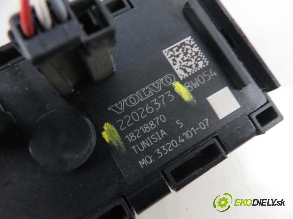 VOLVO FH II CIĄGNIK SIODŁOWY 2018 375,00 500 - D13C500 12777,00 vypínač / přepínač 22026373