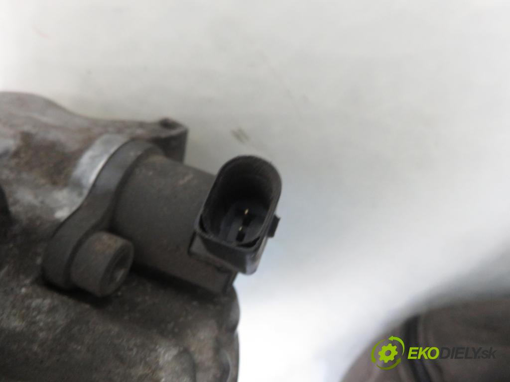 VW TOURAN (1T1, 1T2) MINIVAN 2005 66,00 1.9 TDI - BRU 1896,00 KOMPRESOR: klimatizace 1K0820803Q (Kompresory)