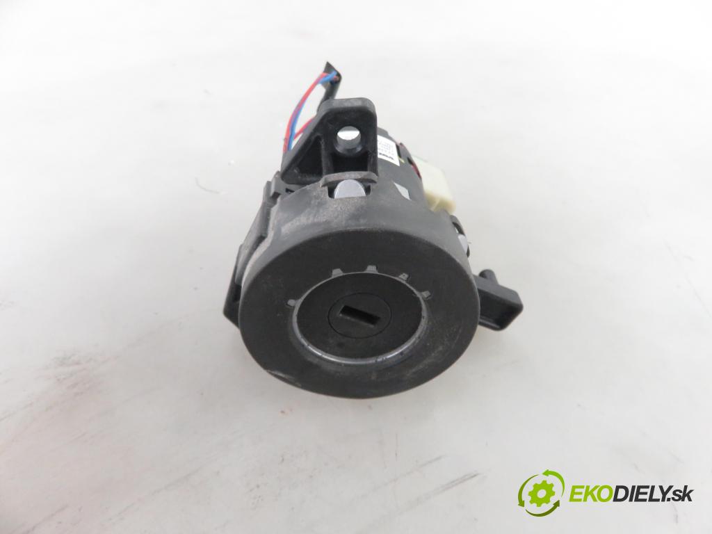 VOLVO FH II CIĄGNIK SIODŁOWY 2018 375,00 500 - D13C500 12777,00 spinačka 22336369 (Spínacia skrinka)