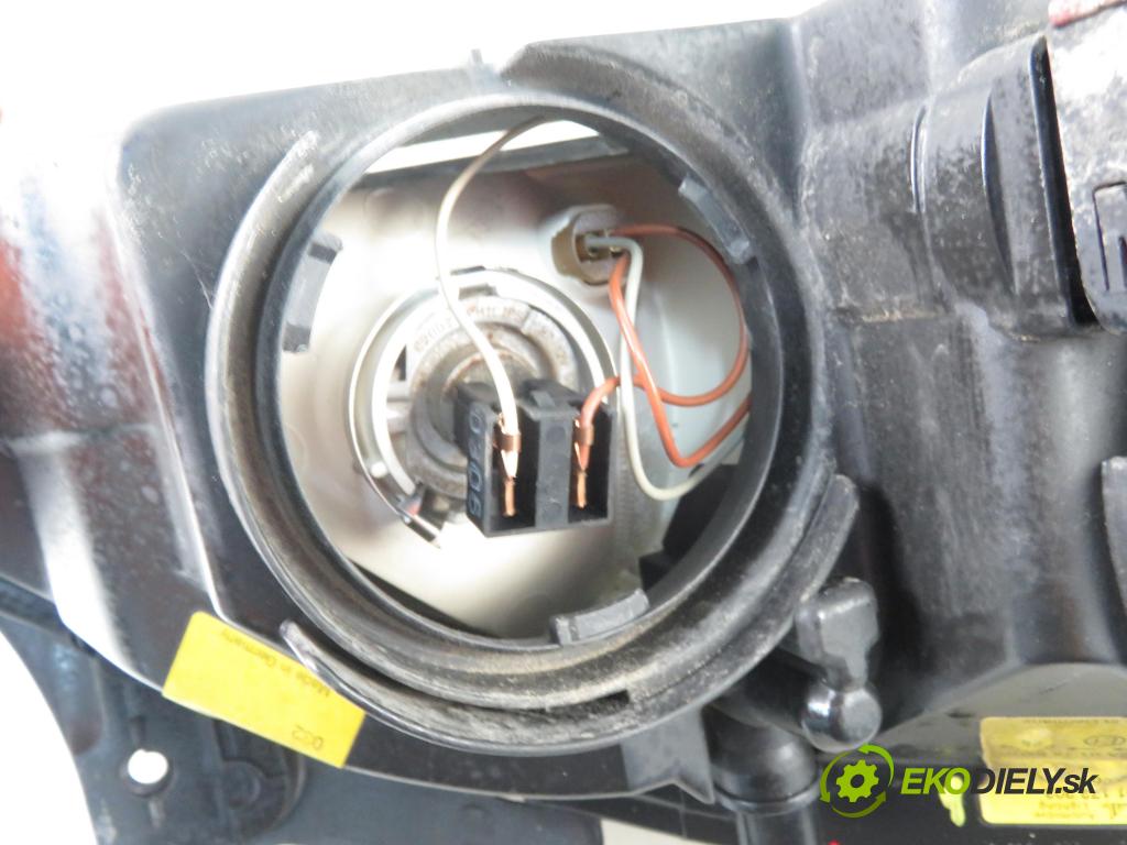 OPEL COMBO C FURGON 2002 55,00 1.7 DTI 16V - Y 17 DT 1686,00 Svetlo LP 0301172203