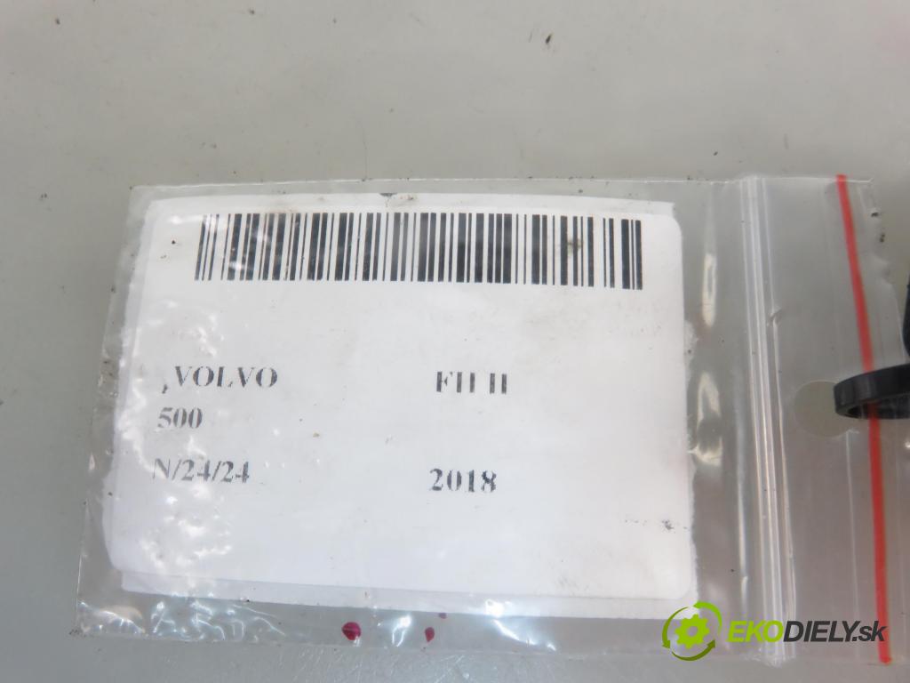 VOLVO FH II CIĄGNIK SIODŁOWY 2018 375,00 500 - D13C500 12777,00 Motorček dverí kúrenia A7584004