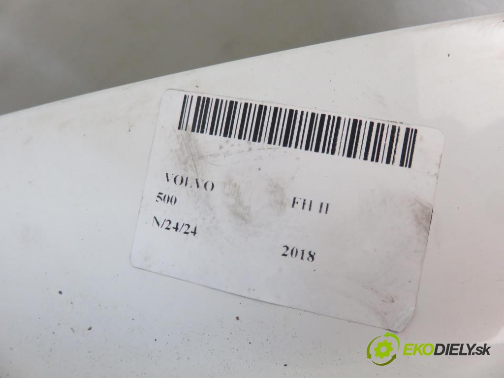 VOLVO FH II CIĄGNIK SIODŁOWY 2018 375,00 500 - D13C500 12777,00 Rámček svetla 82884026 ; 21874450