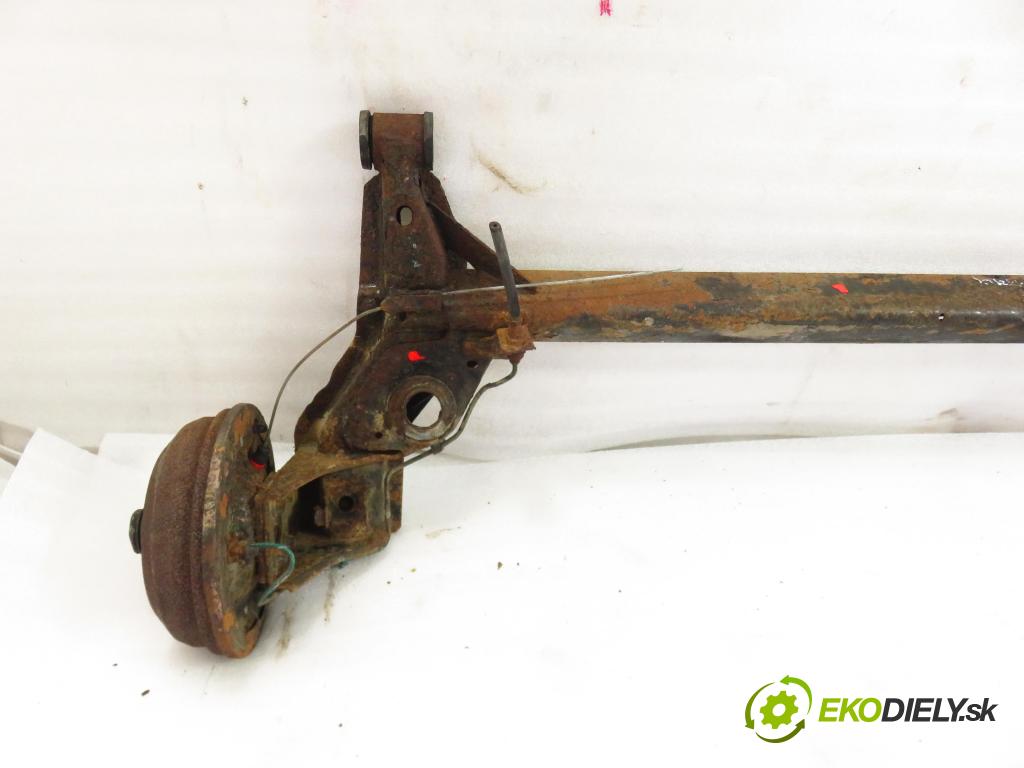 OPEL CORSA B (S93) HB 1998 40,00 1.0 i 12V 54 - X 10 XE 973,00 výztuha zadní část