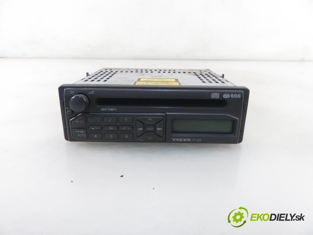 VOLVO V40 Kombi (645) KOMBI 2001 75,00 1.9 DI 102 - D 4192 T4 1870,00 RADIO CD 8633020