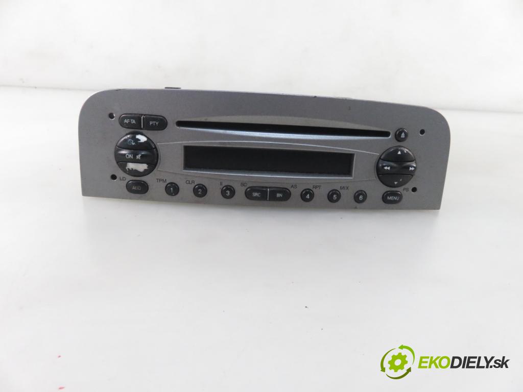 ALFA ROMEO 147 (937_) HB 2003 77,00 1.6 16V T.SPARK ECO 105 - AR 37203 1598,00 RADIO CD