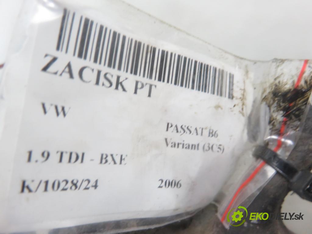 VW PASSAT B6 Variant (3C5) KOMBI 2006 77,00 1.9 TDI - BXE 1896,00 Brzdič strmeň pravé zadné