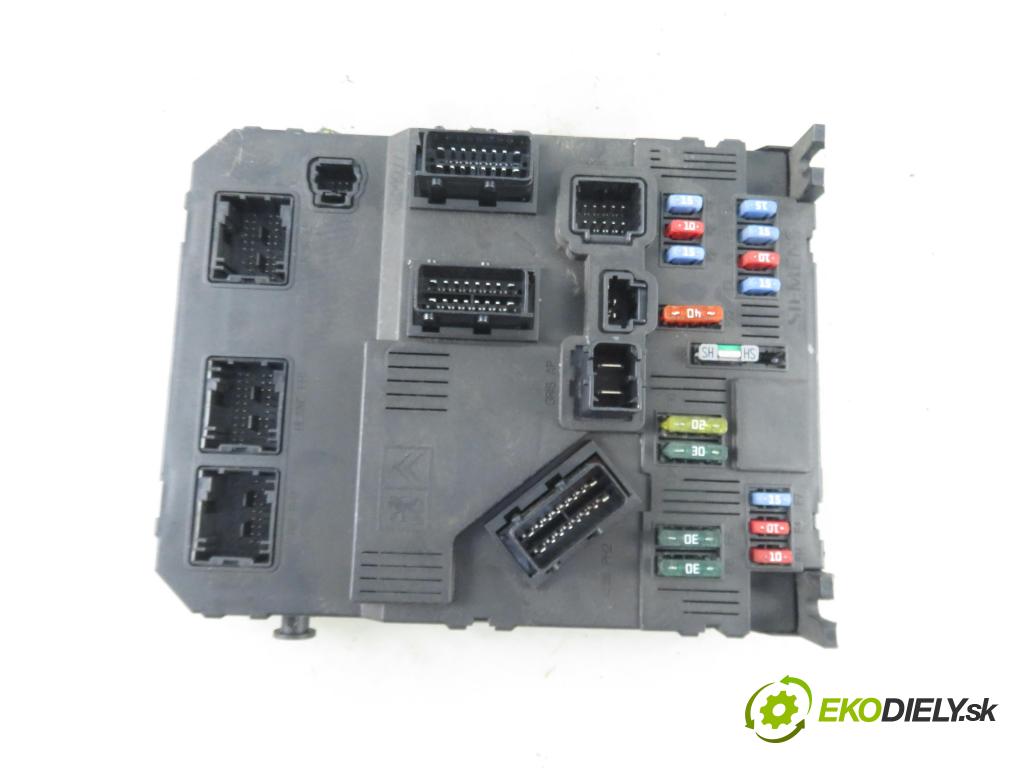 PEUGEOT 407 (6D_) SEDAN 2006 155,00 3.0 V6 (6DXFVJ) 211 -  XFV (ES9A) 2946,00 MODUL BSI 9655708480 ; S120104600L
