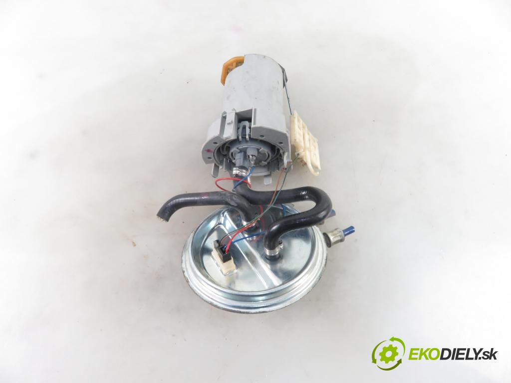 OPEL CORSA B (S93) HB 1998 40,00 1.0 i 12V 54 - X 10 XE 973,00 pumpa paliva
