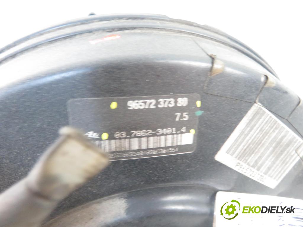 PEUGEOT 407 (6D_) SEDAN 2006 155,00 3.0 V6 (6DXFVJ) 211 - XFV (ES9A) 2946,00 Posilovač 9657237380 ; 03786234014 (Servočerpadlá, pumpy riadenia)